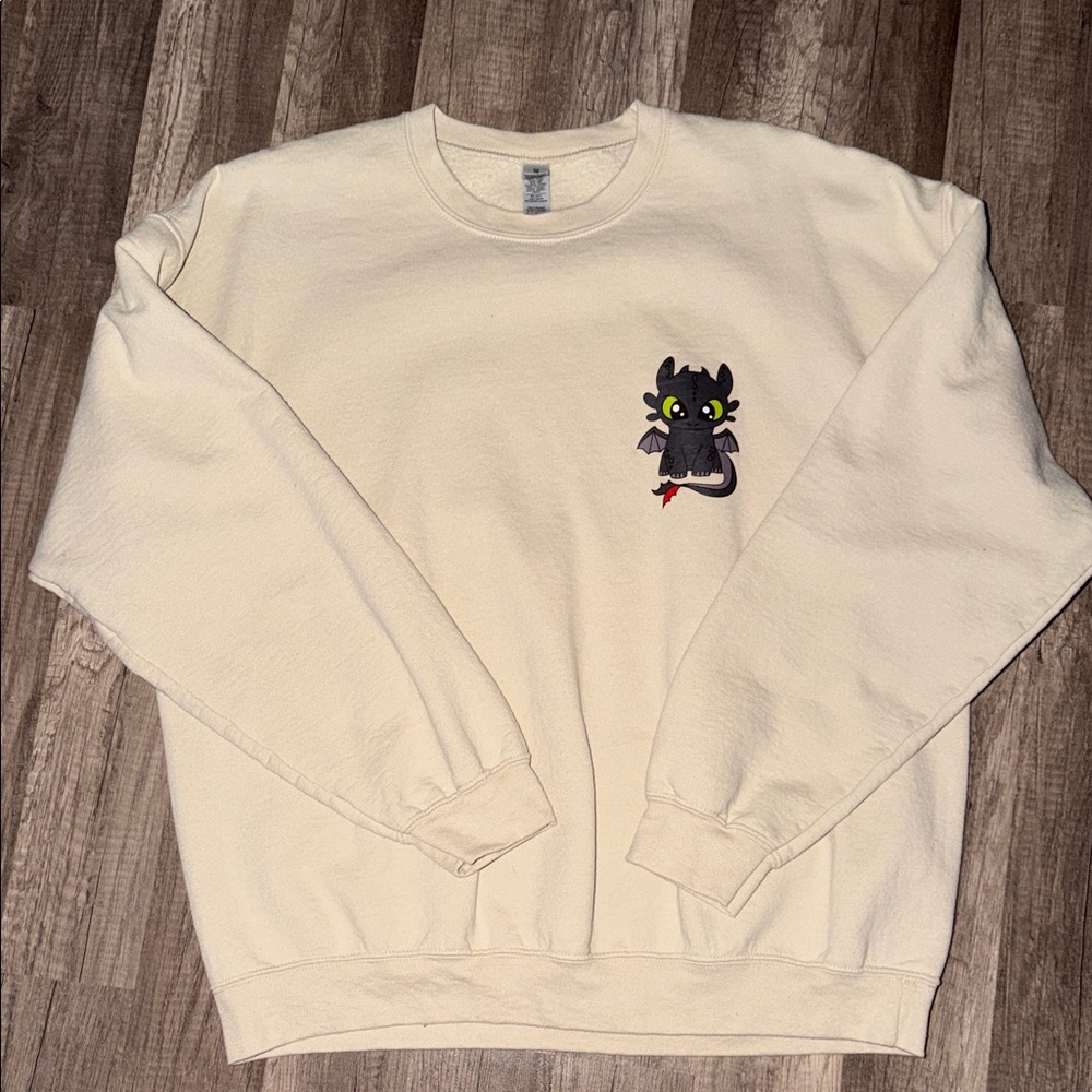 Toothless Animated Gildan Crewneck Sweatshirt